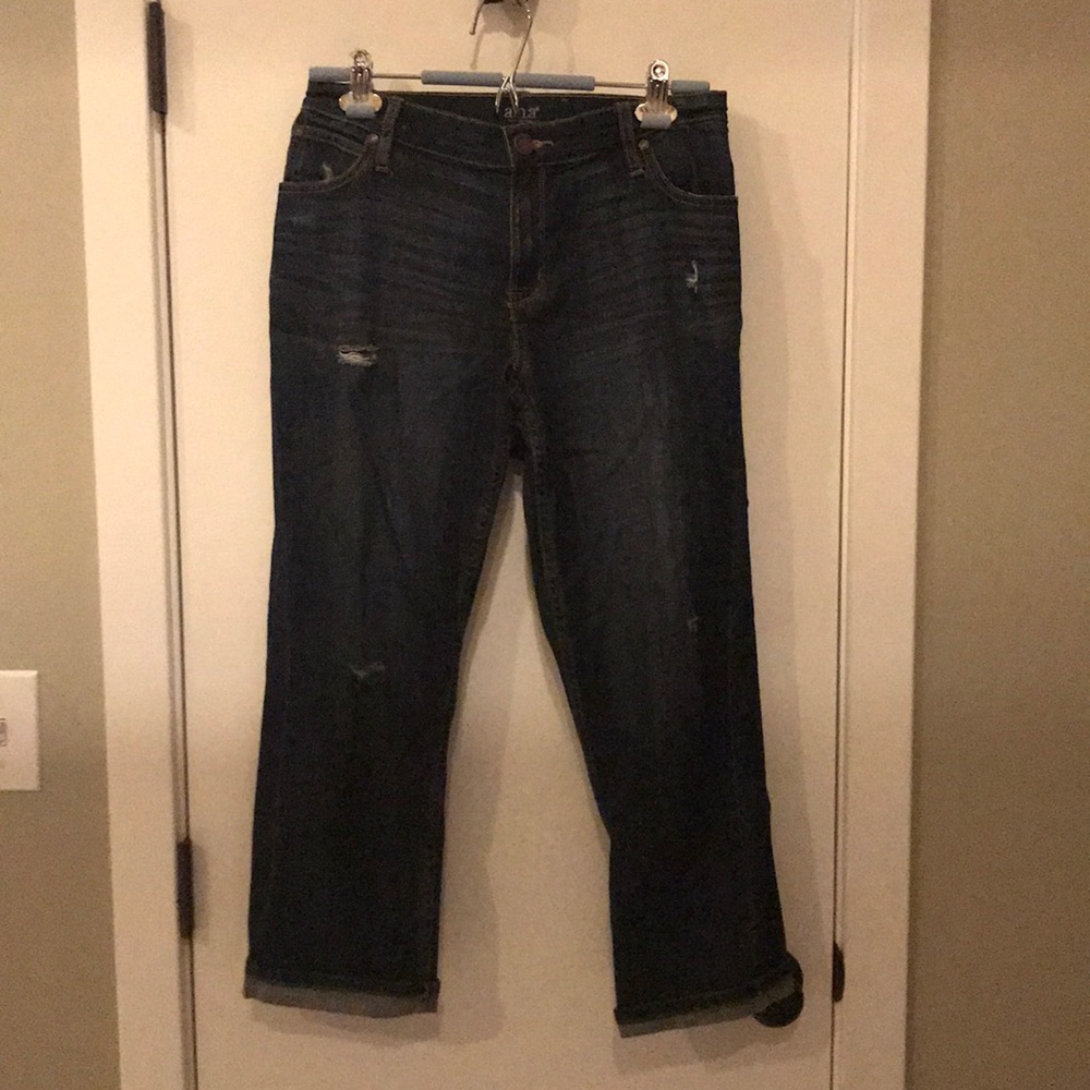a.n.a. Jeans